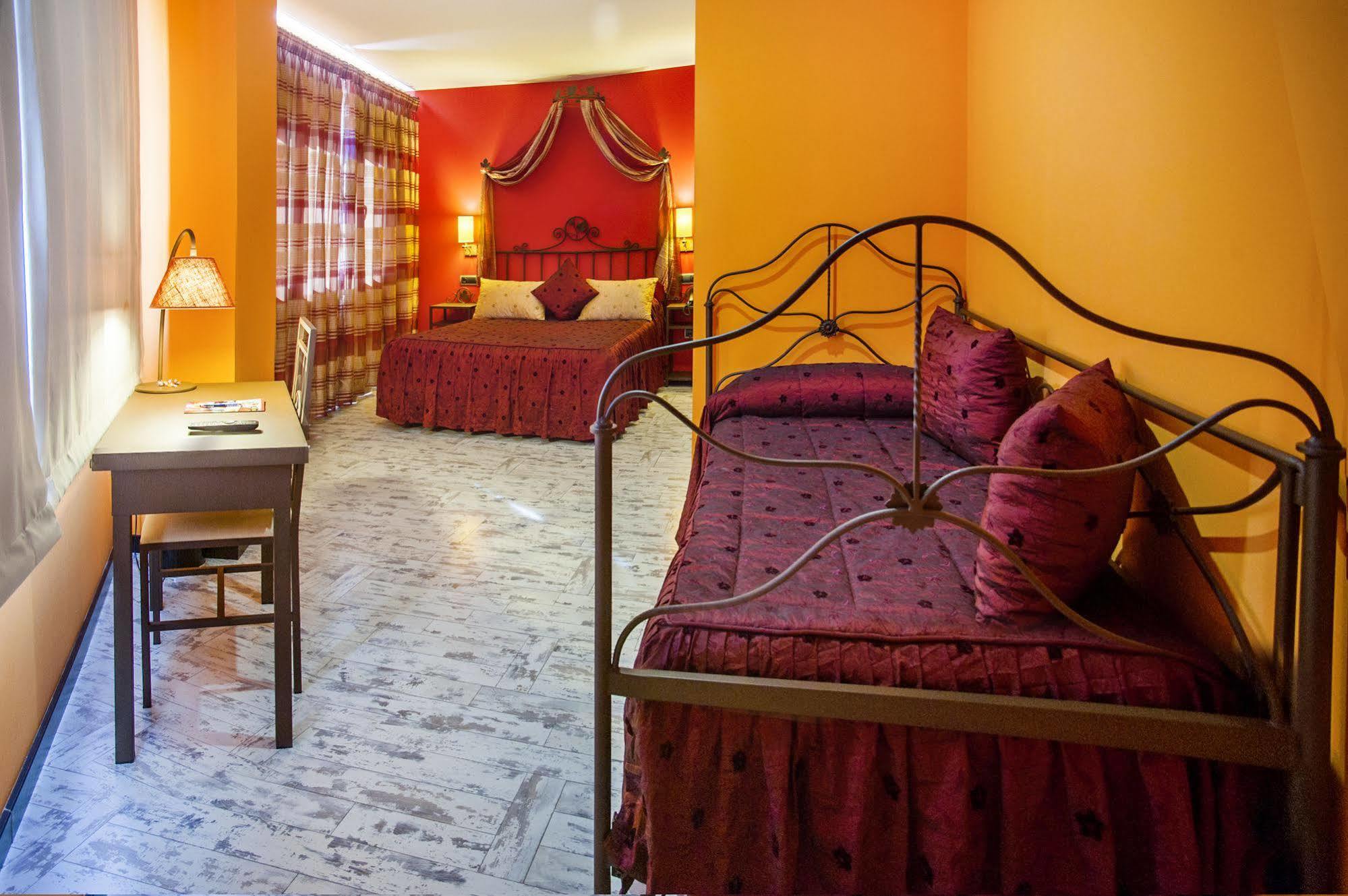 Hotel Moya Honrubia Kültér fotó
