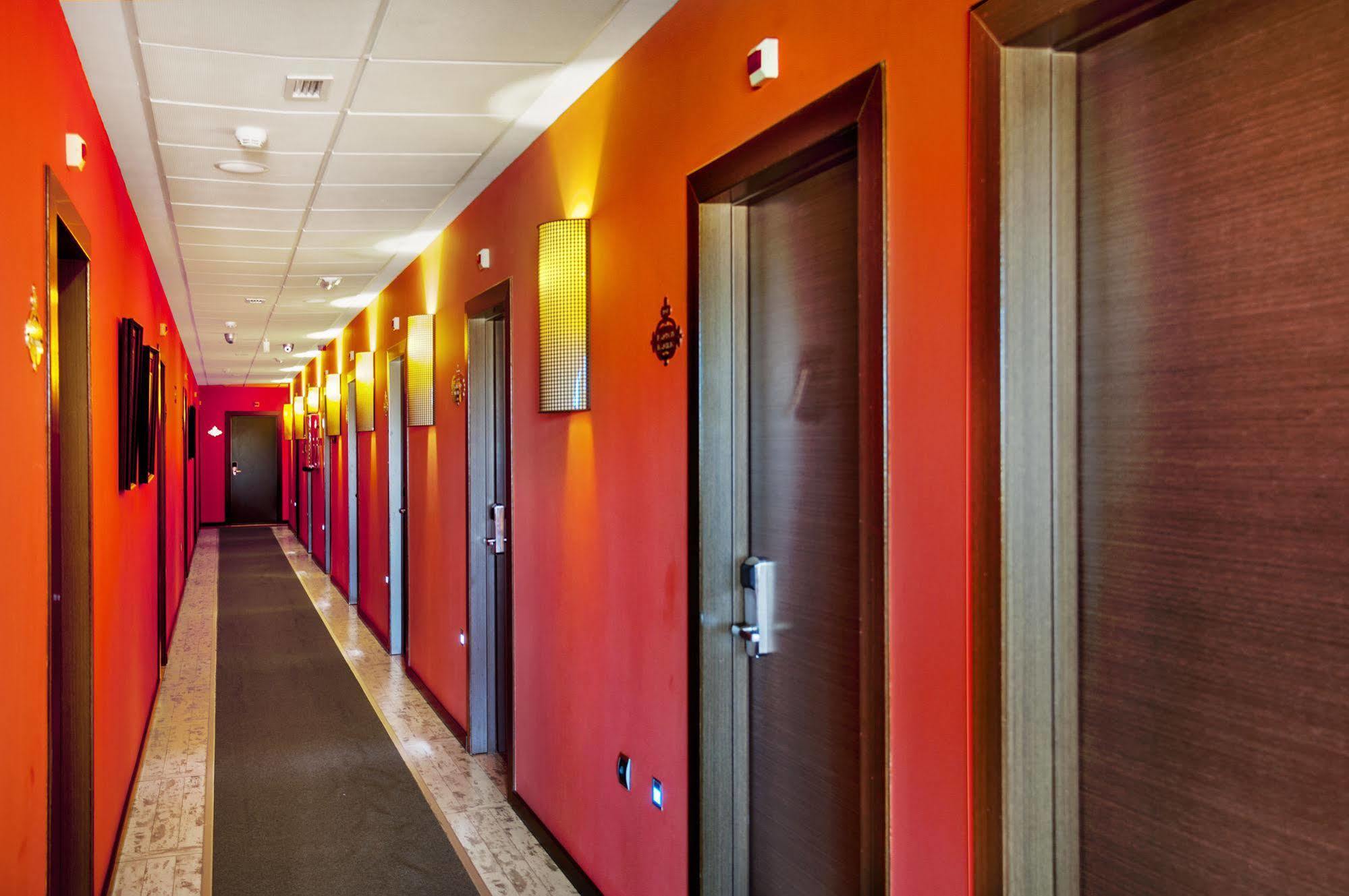Hotel Moya Honrubia Kültér fotó
